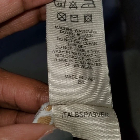 BURBERRY TUBETOP - Picture 8 of 8